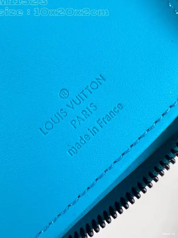 VUITTON cm ZIPPY WALLET-10*20*2 LOUIS 0610